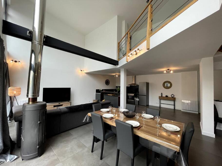 Superbe Loft Lumineux A Caen Apartment Екстериор снимка