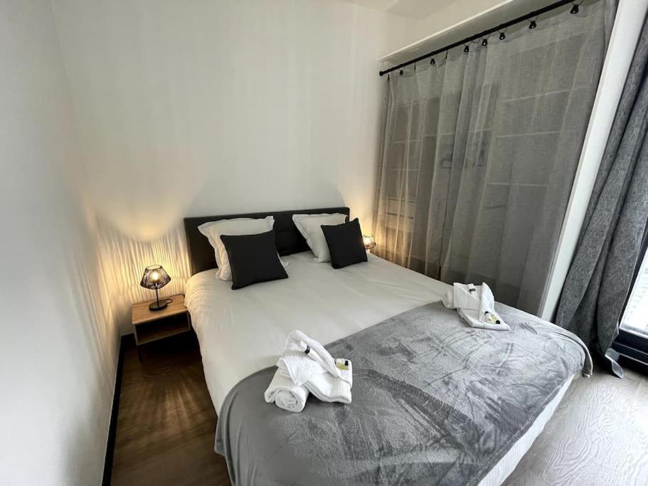 Superbe Loft Lumineux A Caen Apartment Екстериор снимка