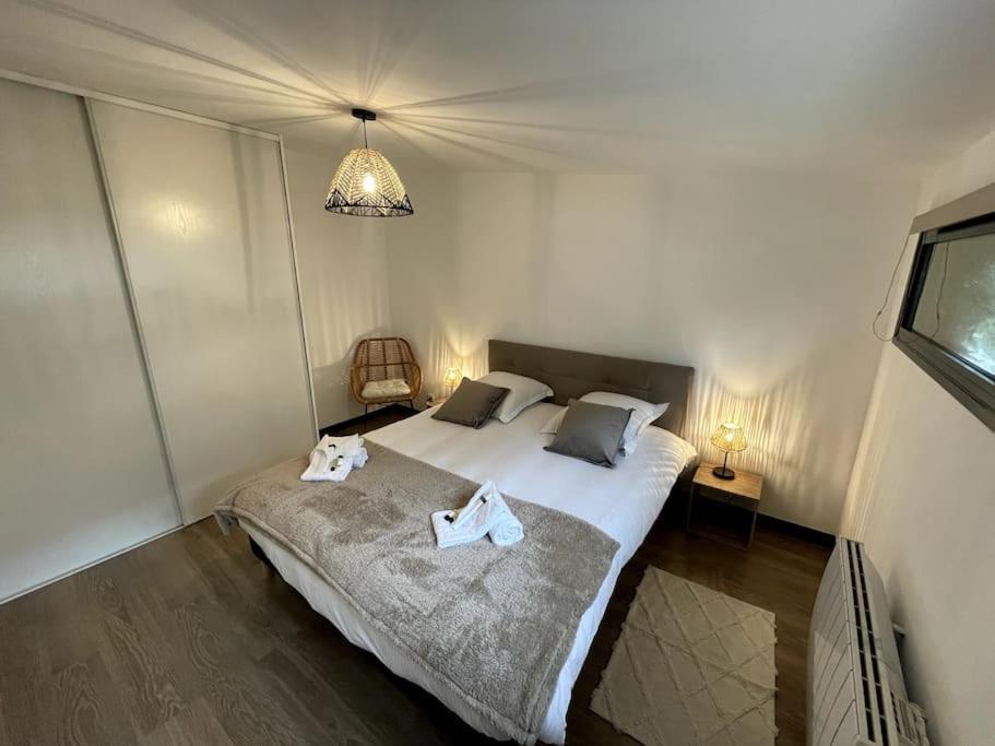Superbe Loft Lumineux A Caen Apartment Екстериор снимка