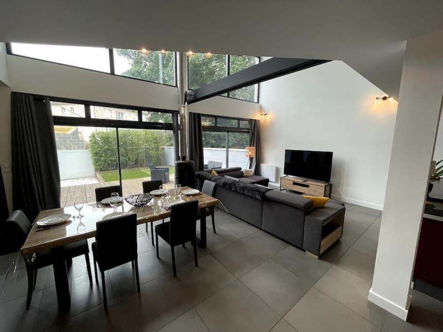 Superbe Loft Lumineux A Caen Apartment Екстериор снимка